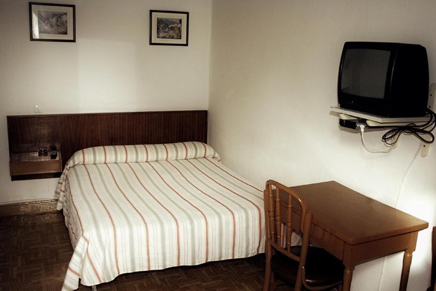 Pension Central Cuenca  Szoba fotó